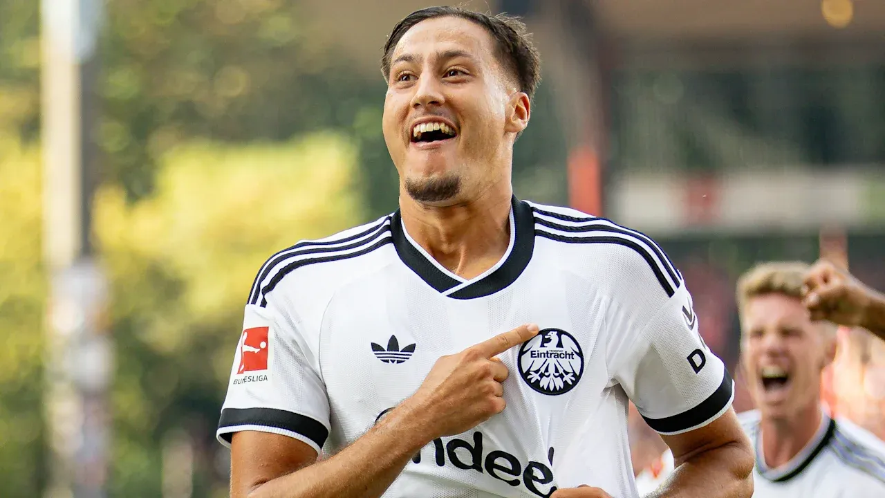 National Team Dilemma: Younes Ebnoutalib's Stellar Bundesliga Start Sparks Attention