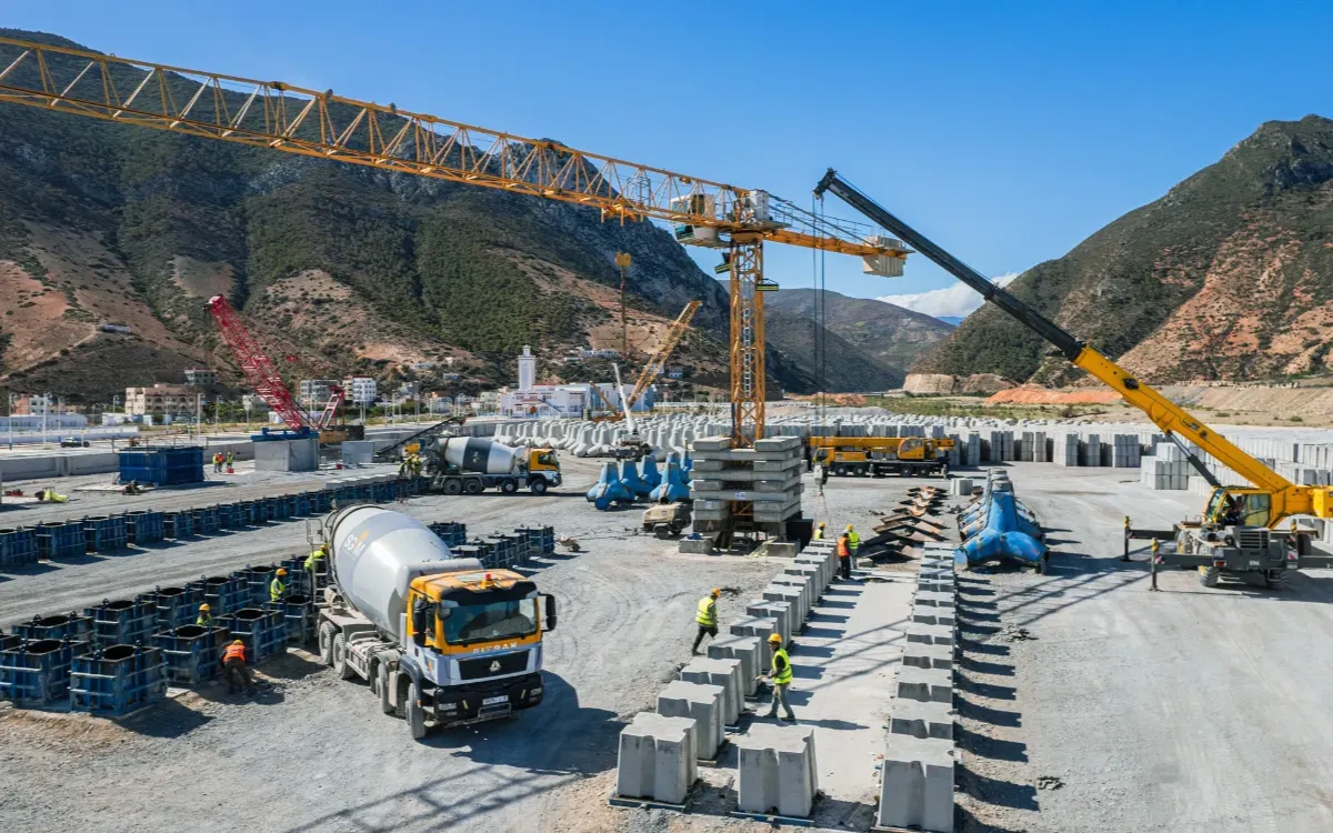 SGTM's Robust Growth: A Promising Future with 34.8 Billion Dirhams in Orders