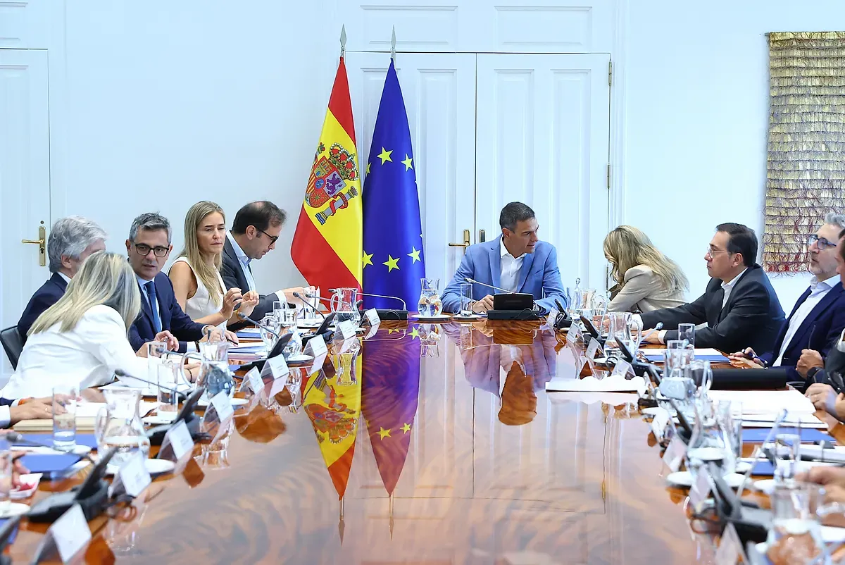 Pedro Sánchez Faces Criticism Over Ceuta Crisis Management