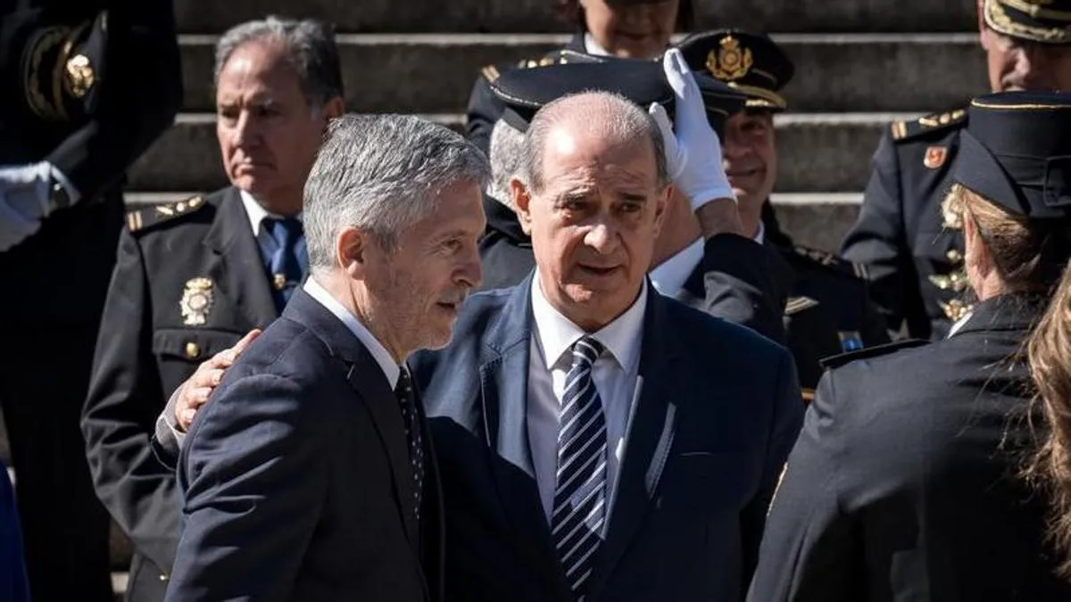 Tensions Rise in Spanish Interior Ministry Over Migrant Crisis Report