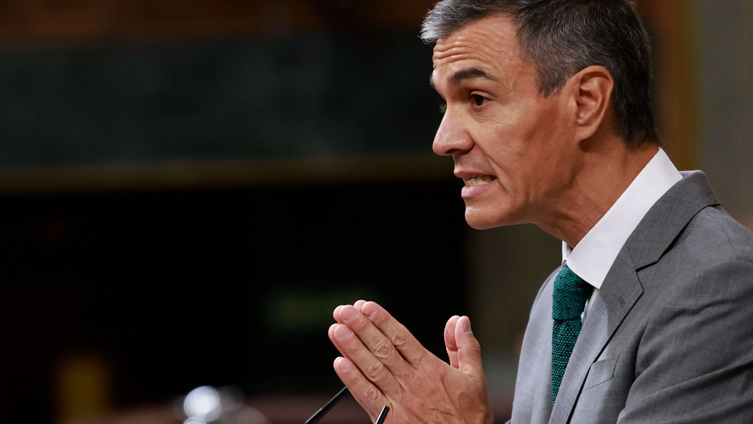 Pedro Sánchez Addresses Ceuta Crisis: No Evidence of Moroccan Planning, Calls for Transparency