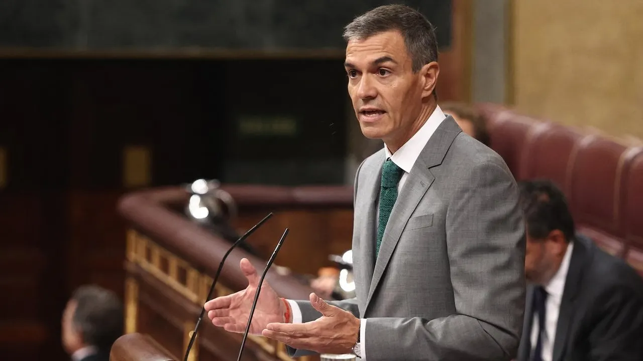 Spain's Prime Minister Dismisses Claims of Foreign Orchestration in Ceuta Migration Crisis