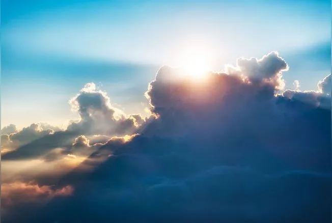 Moderately Warm Weather with Light Rain Expected This Thursday