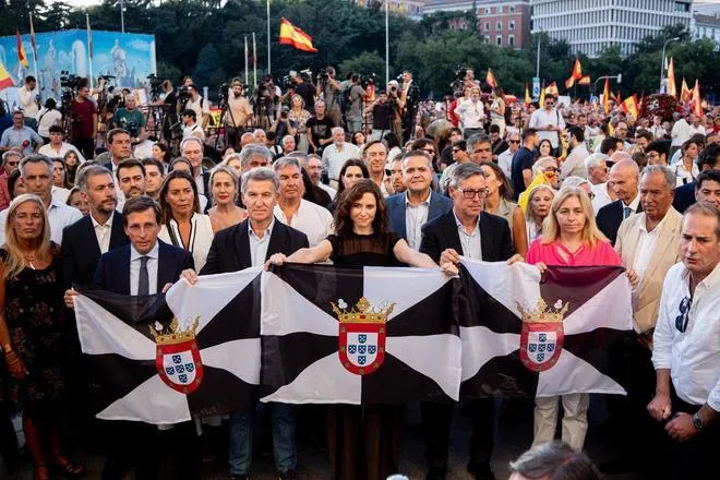 Moroccan Media Critiques Spain's Political Turmoil Over Migration Reports