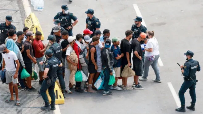 Moroccan Media Criticizes Spanish Police Report on Migrant Influx in Ceuta