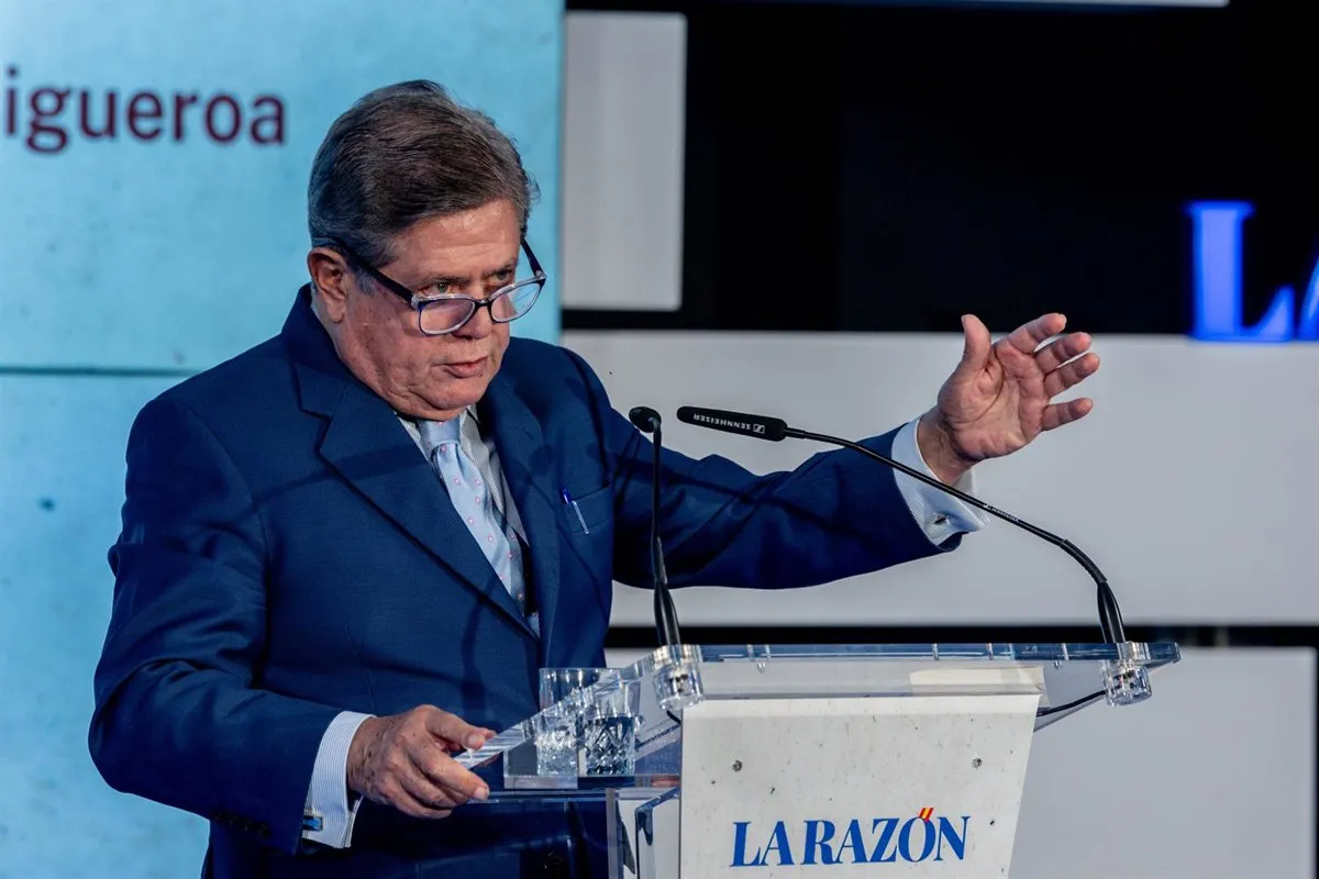 Ex-Defense Minister Federico Trillo Advocates for State of Exception in Ceuta Amid Migrant Crisis