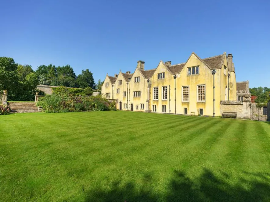 Jasper Conran Transforms Historic Wiltshire Mansion into Luxury Boutique Hotel