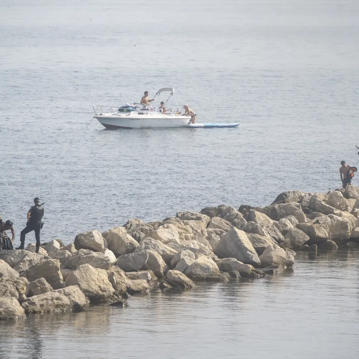 Civil Guard Reports Morocco's Shift to Passivity During Ceuta Crisis
