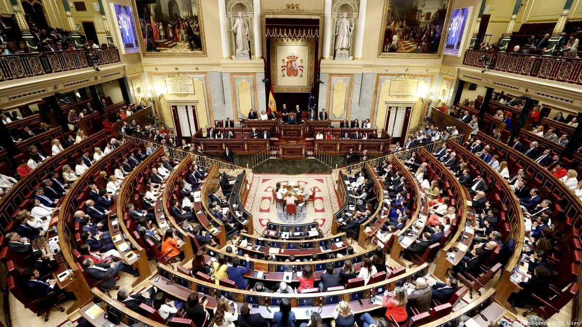 Spain's Controversial Citizenship Decision for Sahrawis: An Emotional Political Move