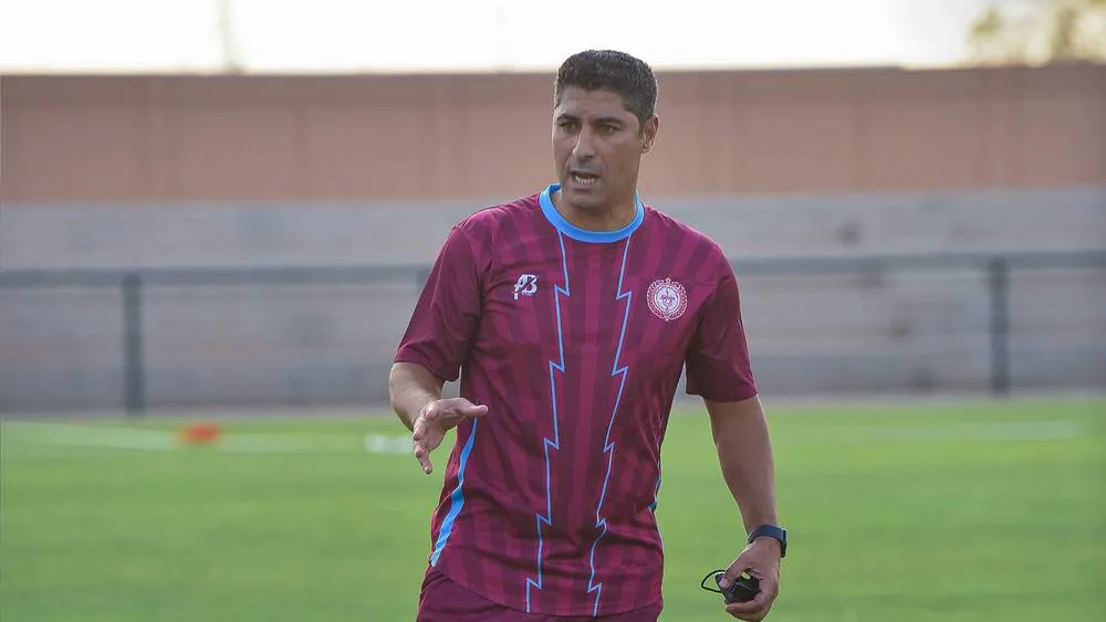 Youssef Safri Embraces Challenge as Kawkab Marrakech's New Head Coach