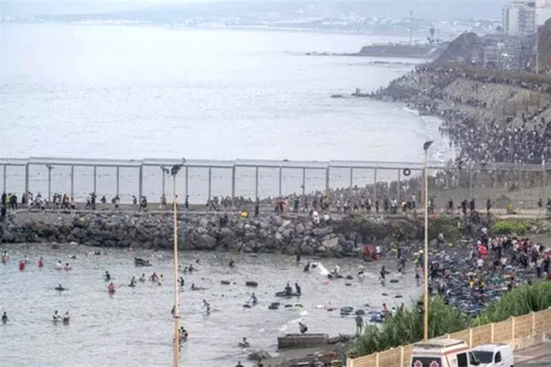 Spanish Army's Surveillance of Moroccan Border Communications During Ceuta Crisis Revealed