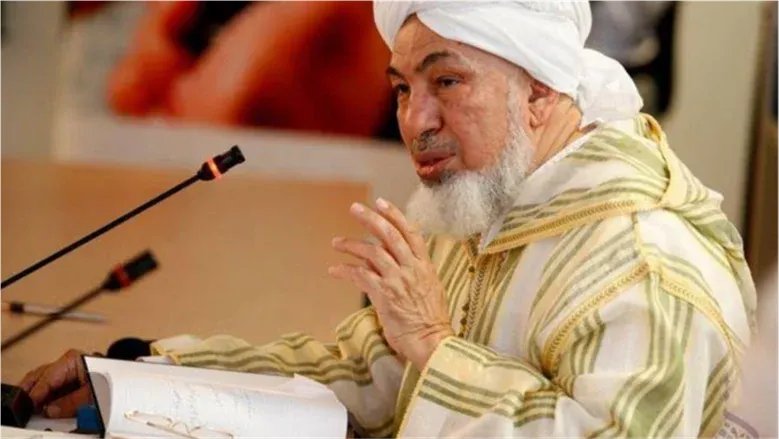Sheikh Abdullah bin Bayyah Advocates for Peace and National Unity Amid Crises
