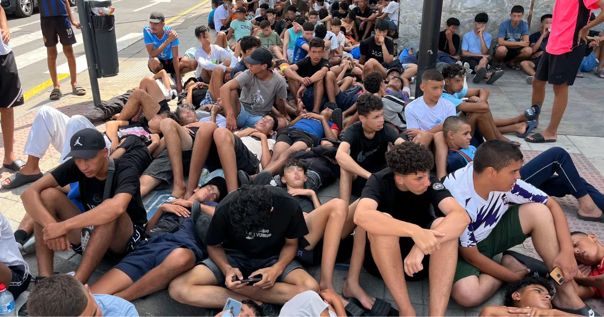Crisis in Ceuta: Madrid Increases Efforts to Repatriate Migrants to Morocco