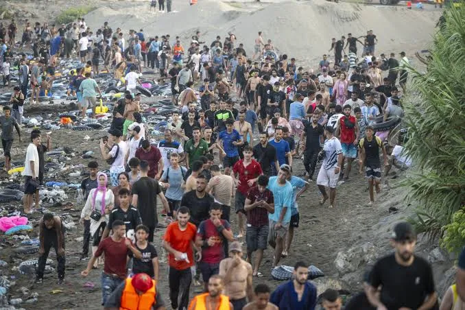 Over 5,300 Migrants Choose to Return to Morocco from Ceuta