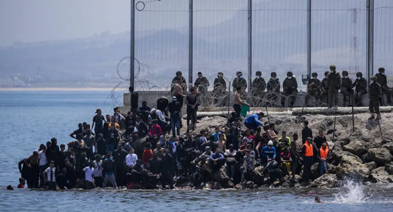Spain Reports Voluntary Return of Thousands of Migrants from Ceuta to Morocco