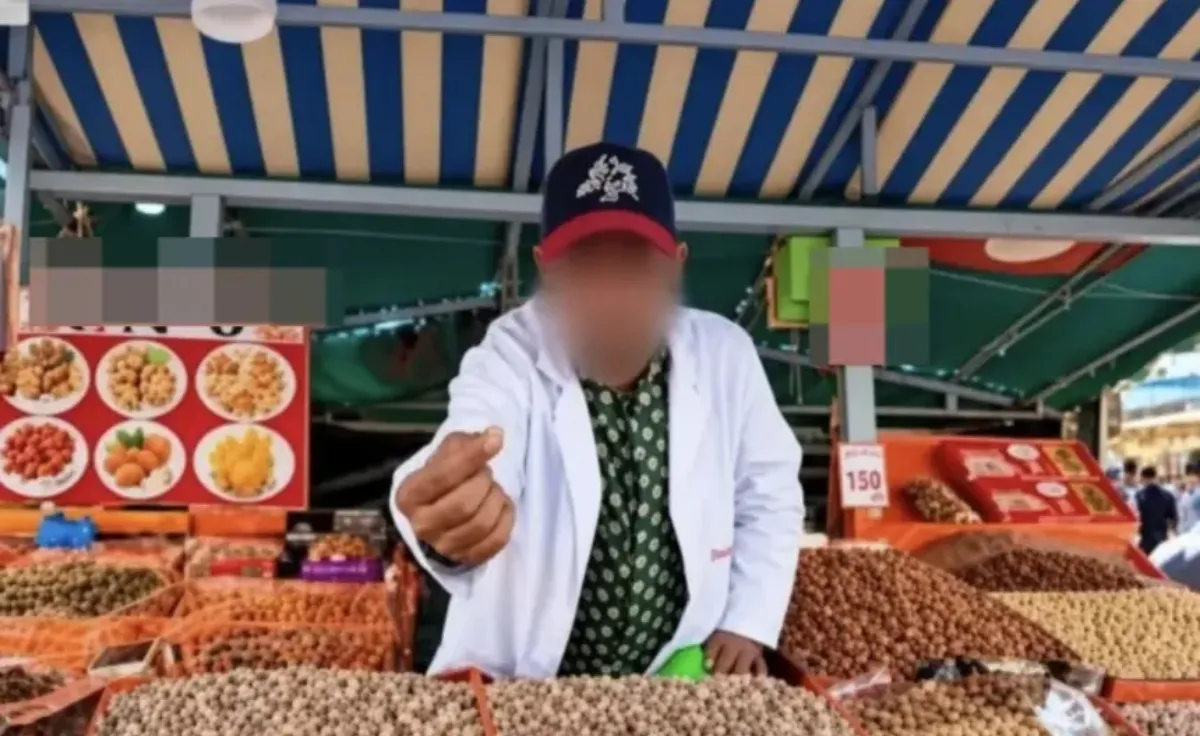 French Tourist Reacts to Harsh Sentence of Jemaa El-Fnaa Seller