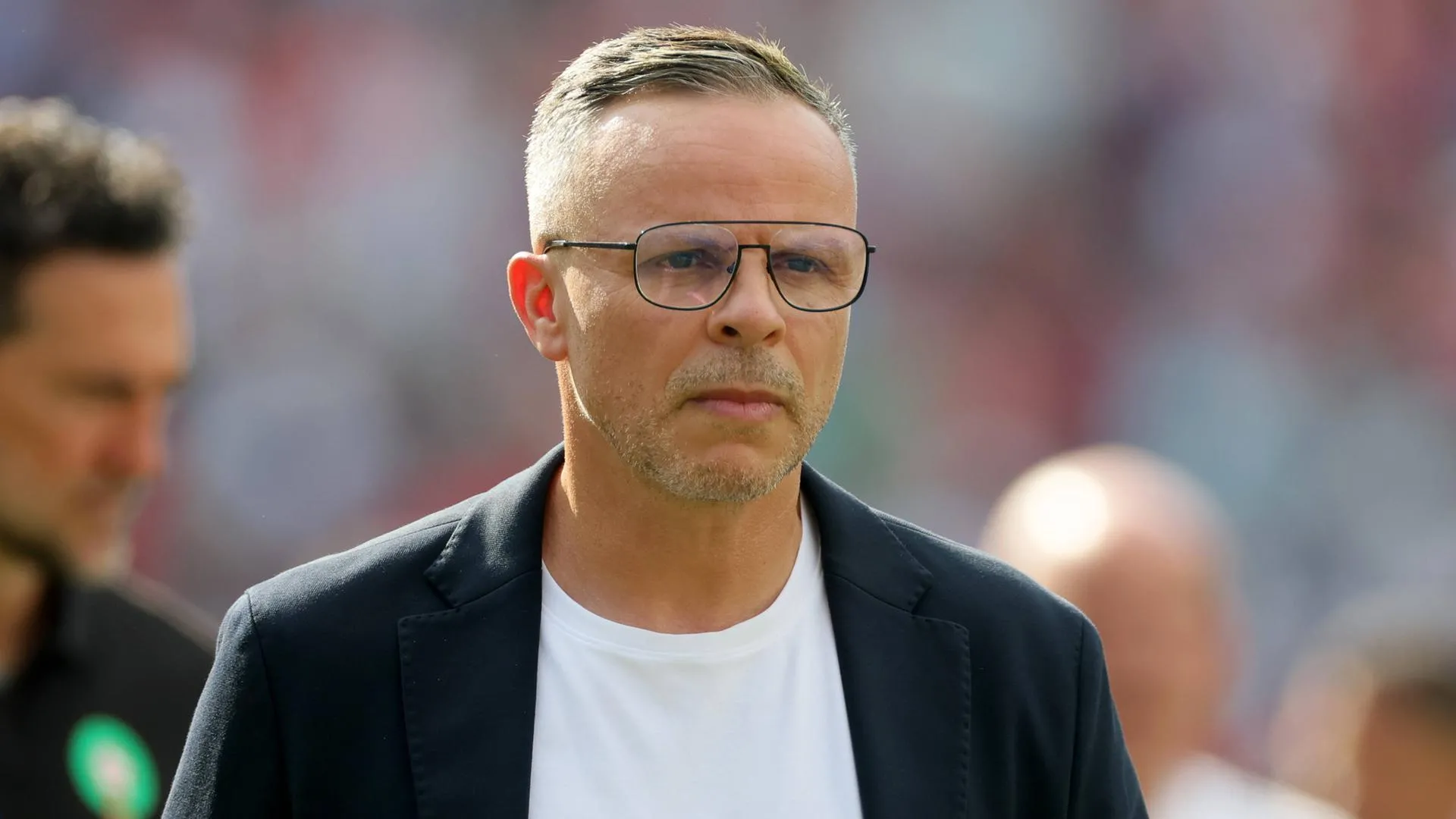 Eintracht Frankfurt News: Key Updates on Ebnoutalib, Maluze, and Upcoming Matches