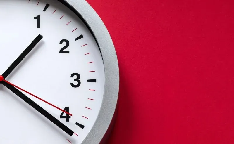 Morocco's Shift Back to GMT: Expert Insights on Health Implications