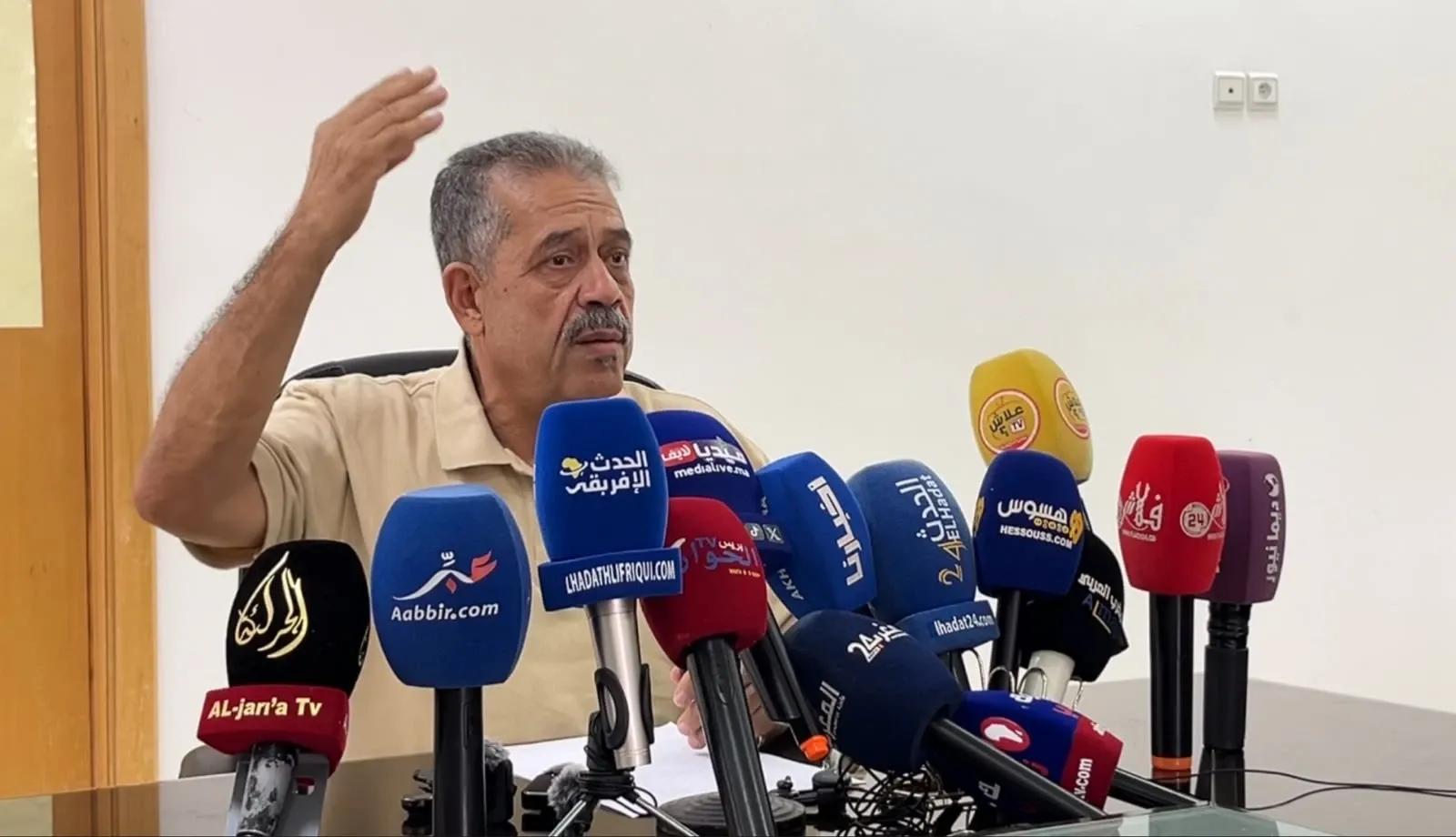 Hamid Chabat Reveals New Information and Responds to Benkirane