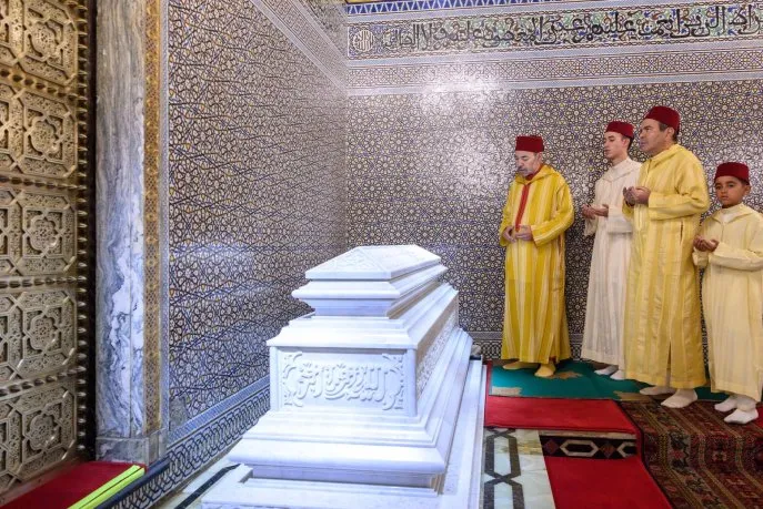 Commemoration of Hassan II's 28th Anniversary: A Royal Tribute by Mohammed VI
