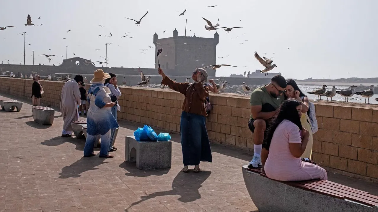 Young Moroccans Seek Opportunities Abroad Amidst Political Disillusionment