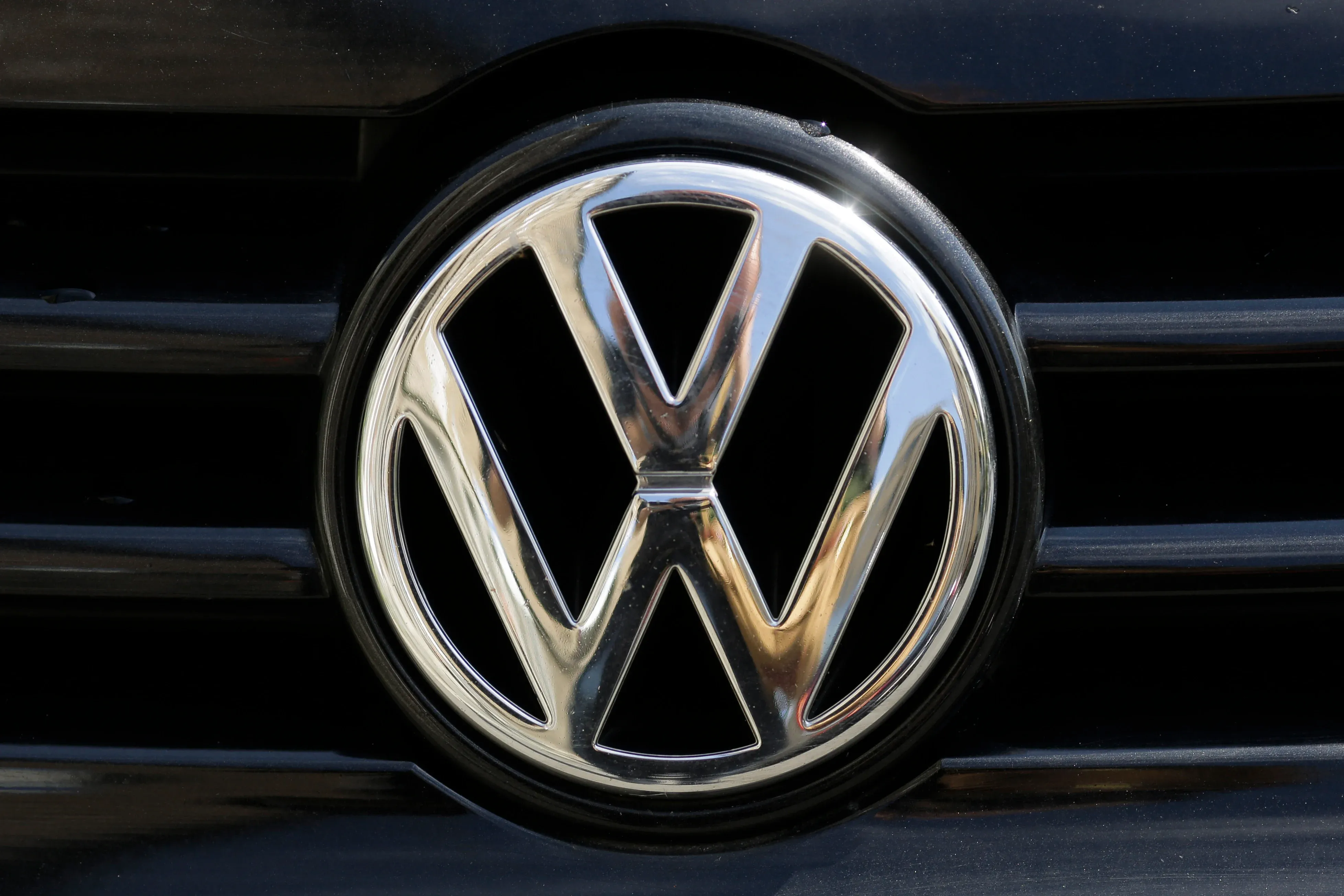 Volkswagen and Gotion Join Forces to Enhance Global EV Battery Production