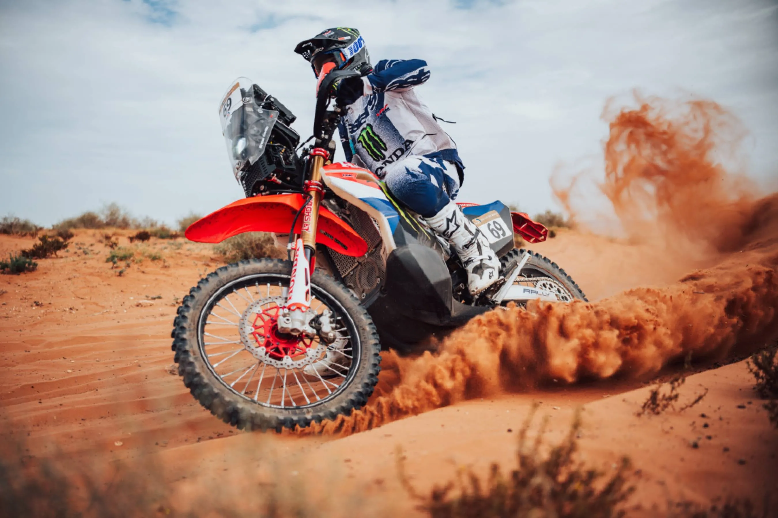 Bruno Crivilin Dominates Prologue at Rallye du Maroc