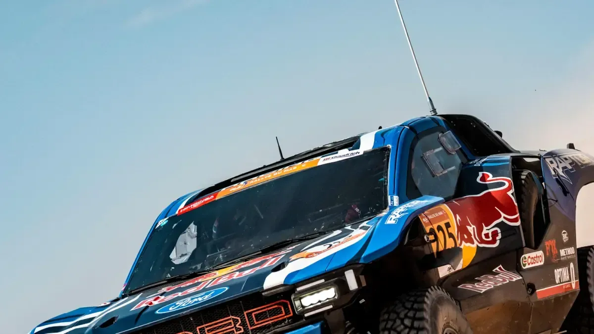 Carlos Sainz Makes a Strong Comeback in Morocco Rally Despite Initial Setback