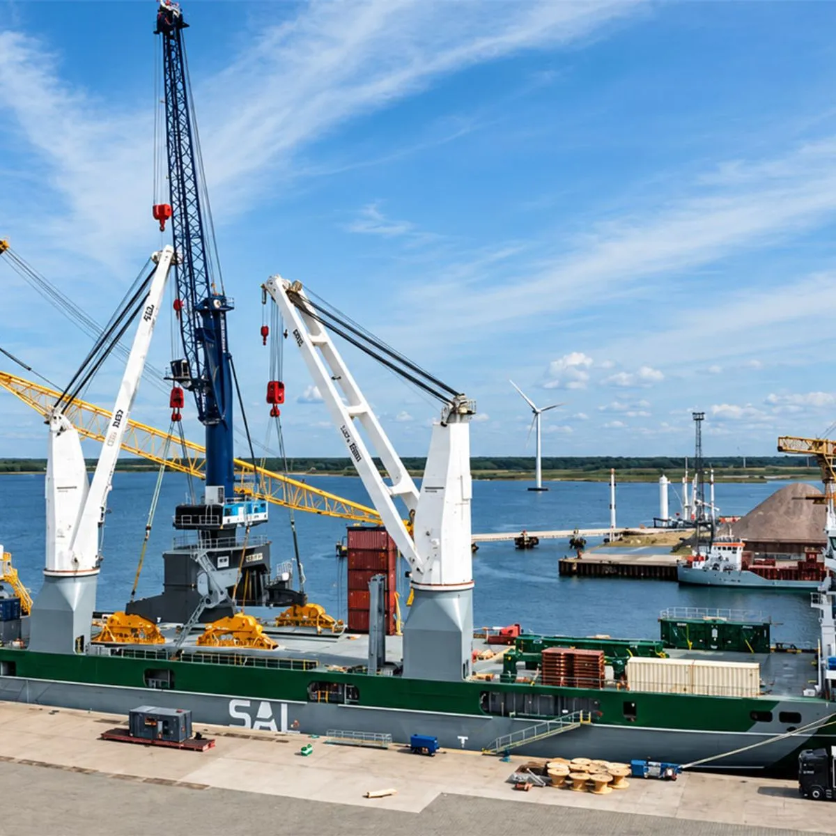 Marsa Maroc Enhances Bulk Operations with Liebherr LPS 550 Crane in Casablanca