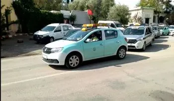 Taxi Drivers in Meknes Stage Protest Against Soaring Fuel Prices
