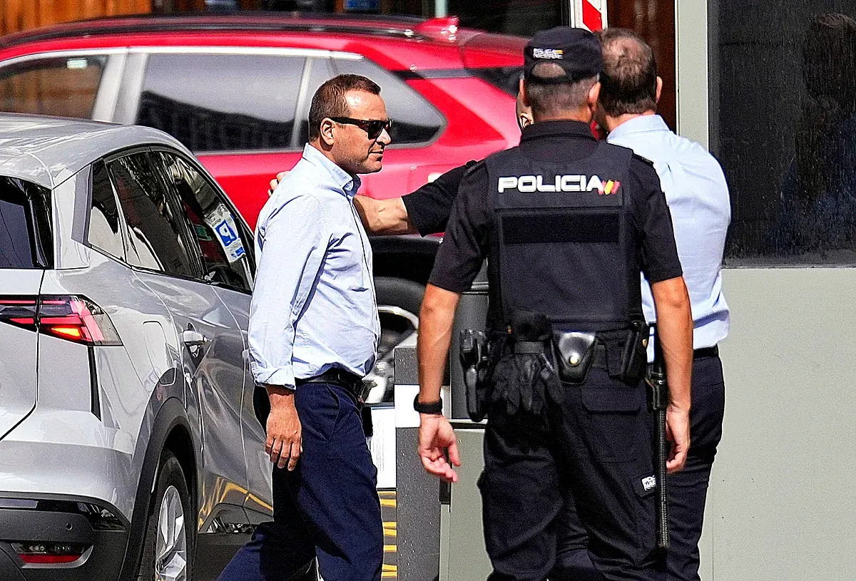 Former Chief of Staff Confirms CNI Alerts to Judge Amid Immigration Crisis in Ceuta
