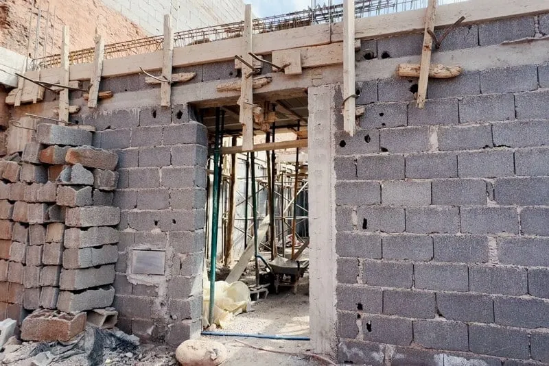 Controversy Surrounds Illegal Construction and Well Digging Ahead of 2026 Elections