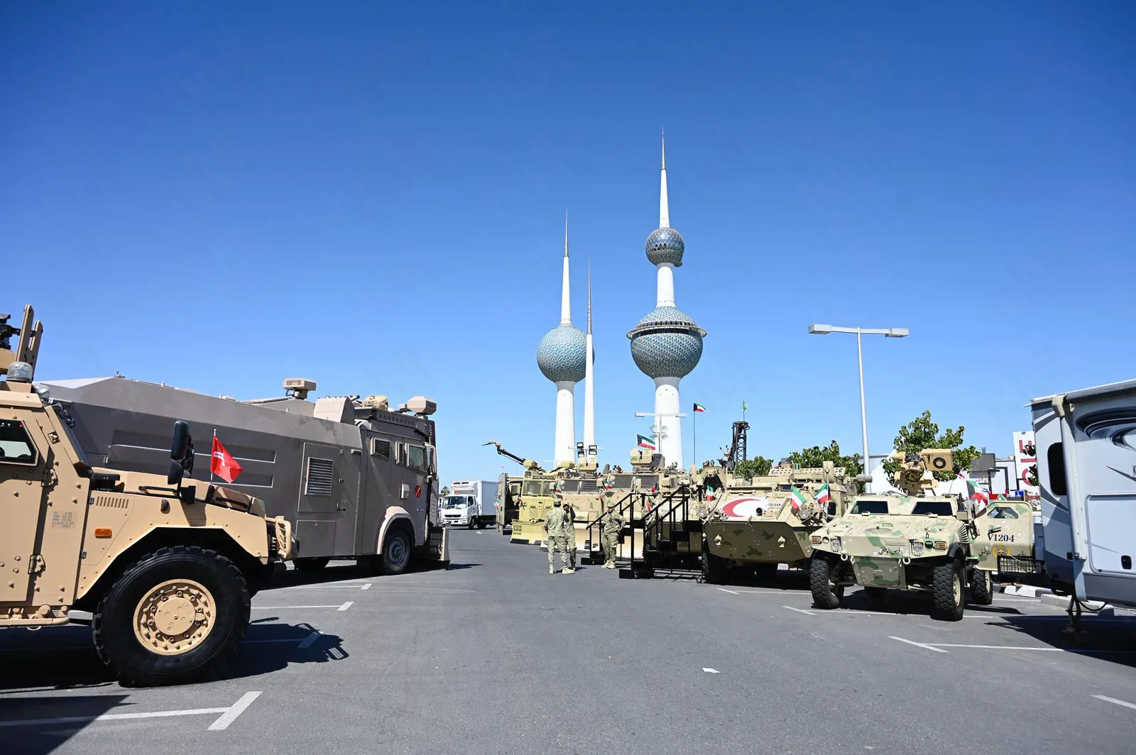 Morocco Enhances Military Logistics with Acquisition of 100 US Trailers