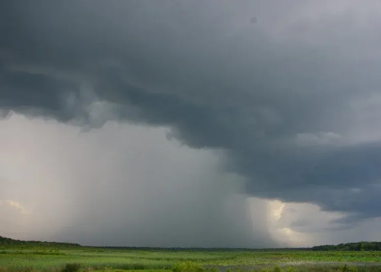 Severe Thunderstorms and Hail Expected Across Morocco