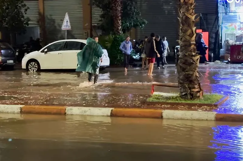 Severe Weather Alert: Thunderstorms and Hail Expected in Marrakech Region