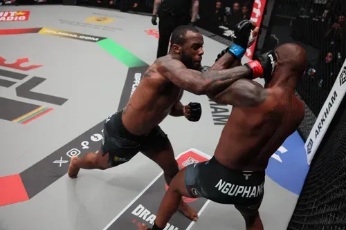 PFL Africa Shines in Casablanca: Esperança Advances to Finals