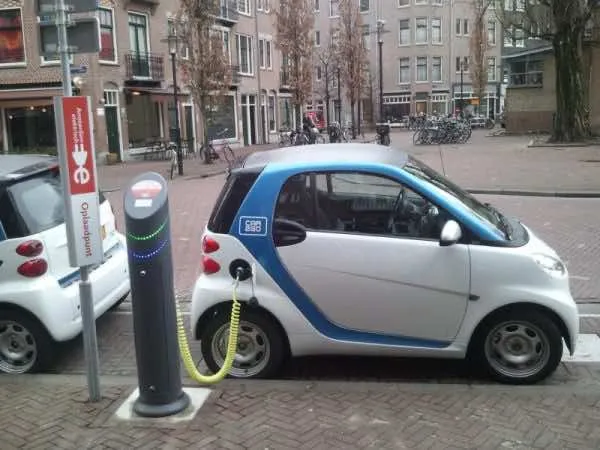 Significant Surge in Electric and Hybrid Vehicle Sales in Morocco for 2026