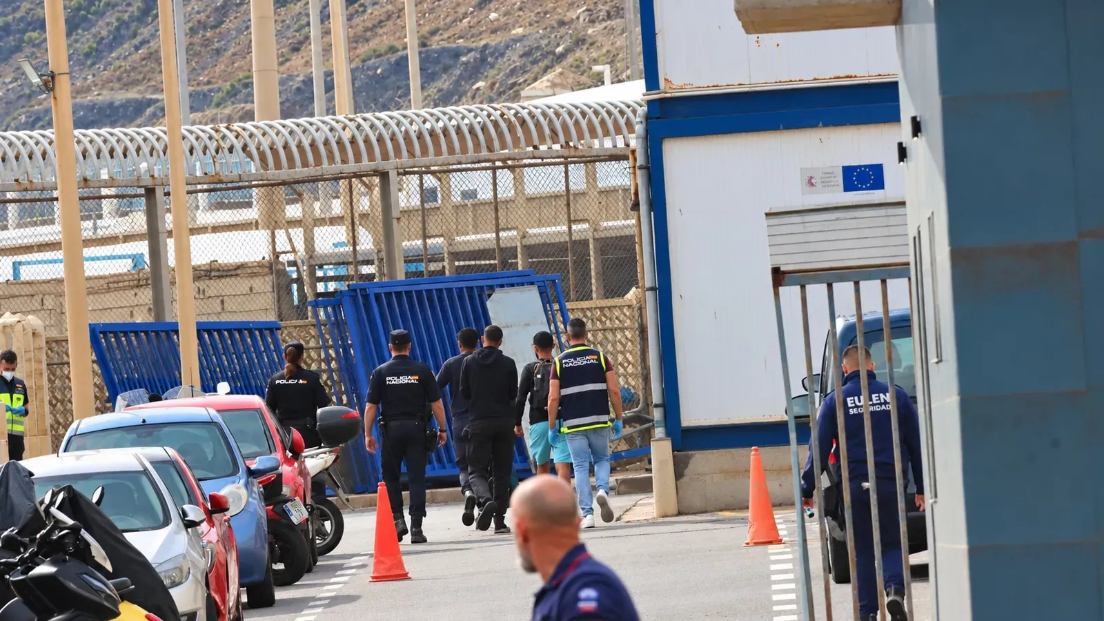 Over 300 Migrants Choose to Return to Morocco After Ceuta Camp Evacuation