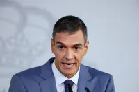 Spain's Prime Minister Addresses Moroccan Naval Incursions Amid Migrant Crisis