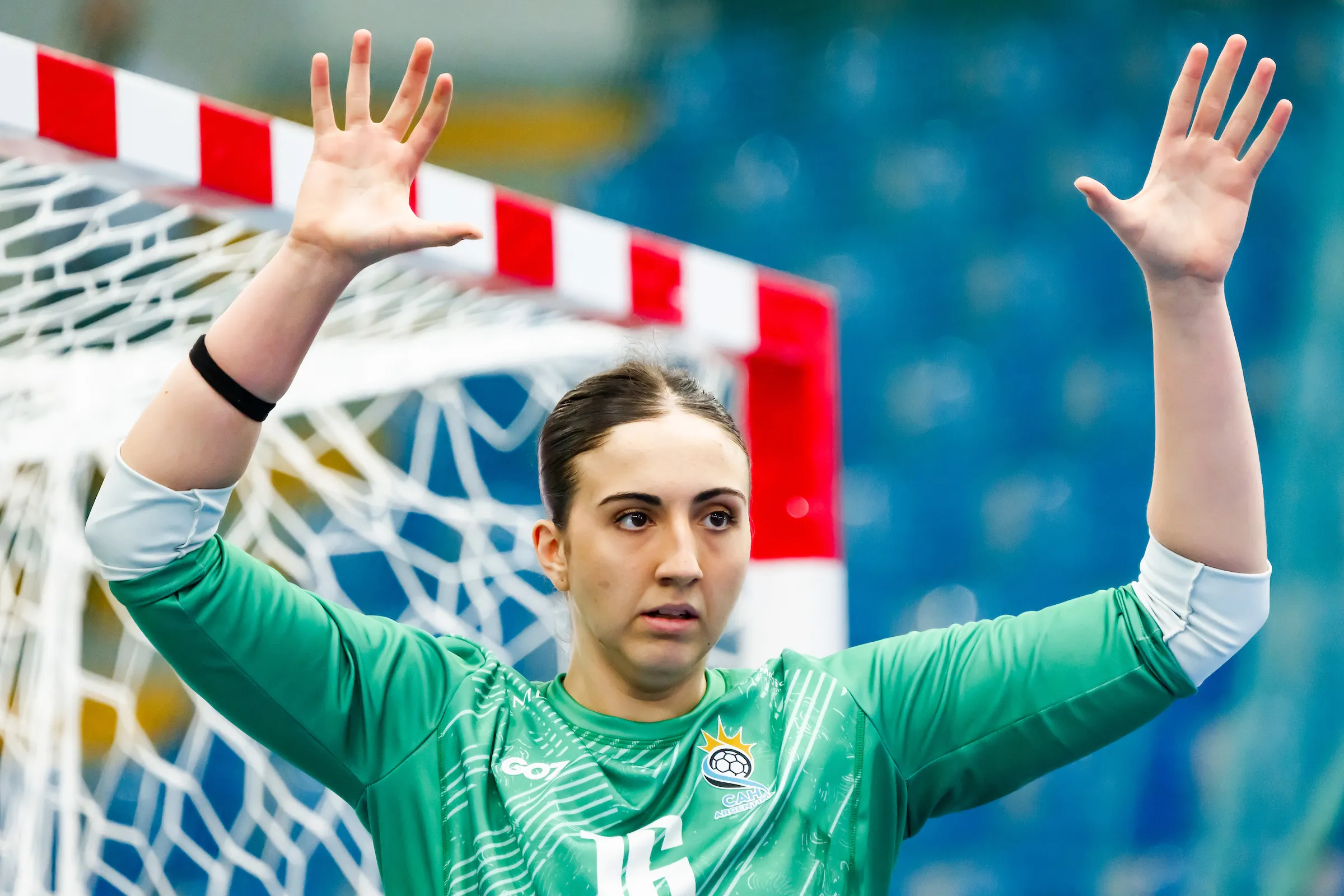 Argentina's U16 Women's Handball Team Faces Defeat Against Russia in World Championship