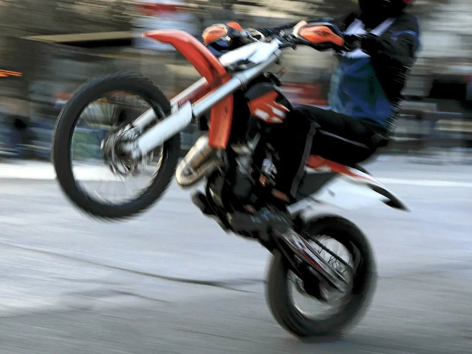 Casablanca's Ongoing Battle Against Nocturnal Noise from Illegal Motorcycle Rallies