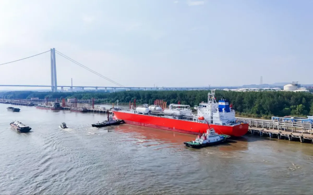 China Delivers 30,000 Tons of Essential Ammonium to Morocco: A Strategic Move for Fertilizer Production