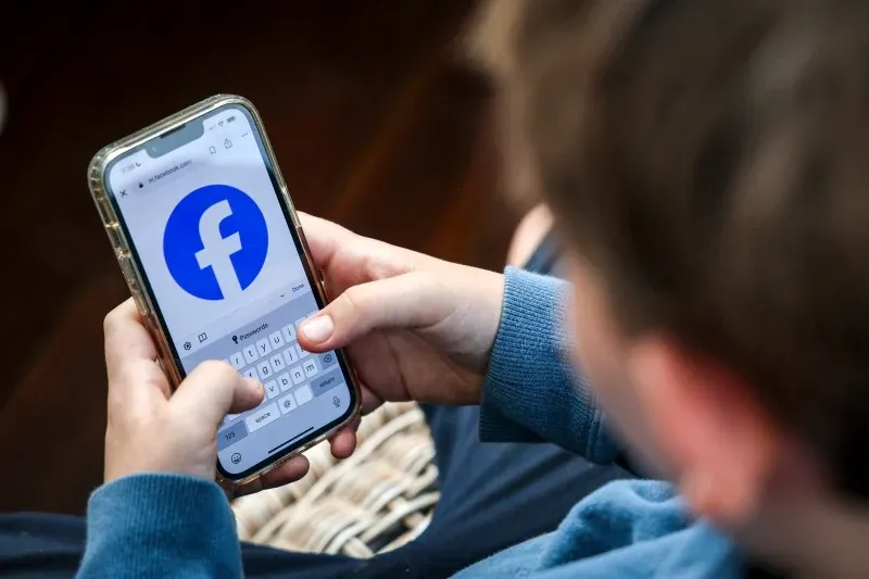 Morocco's Government Moves to Protect Children from Social Media Dangers