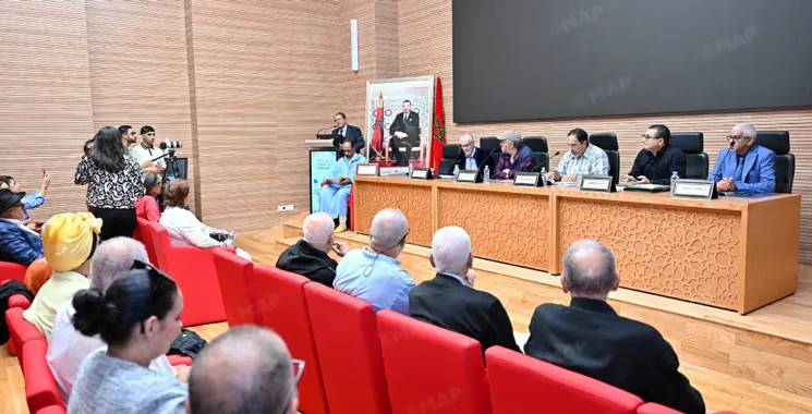 Artistic Perspectives on Adapting Malhoun into Theatrical Performances Discussed in Marrakech