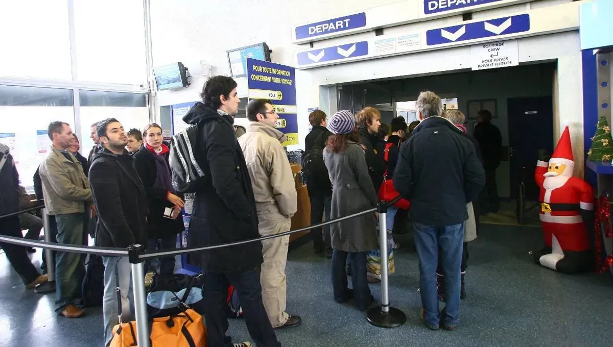Travel Troubles: Niort Couple's Complicated Return from Morocco