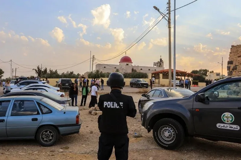 Three Arrested in Marrakech Over Attempted Murder of Taxi Driver, Including a Minor