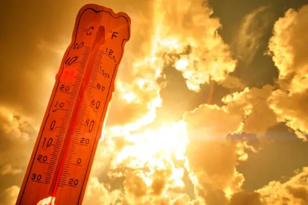 Warm Weather Expected Across Morocco with Scattered Showers in the North and Southeast