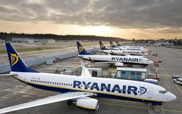 How Passengers of a Ryanair Flight to Fez Averted a Potential Aviation Disaster