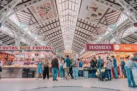 Spring Travel Proposals in Valencia: Explore Helsinki and Morocco with a Culinary Stop at Alegal