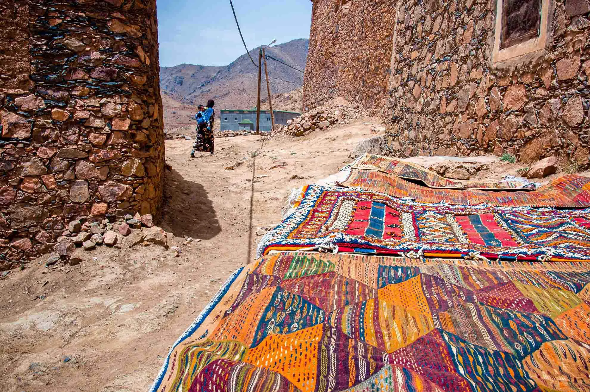 Explore the Enchantment of Tazenagh Carpets in Morocco